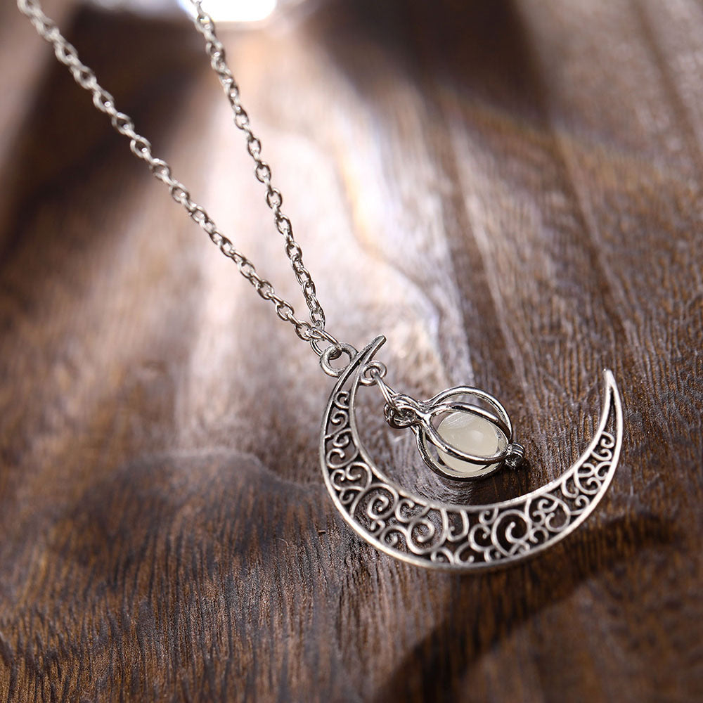 Fashion Moon Natural Glowing Stone Healing Necklace