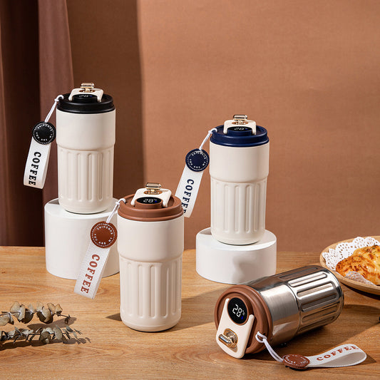 Intelligent temperature measurement thermos cup