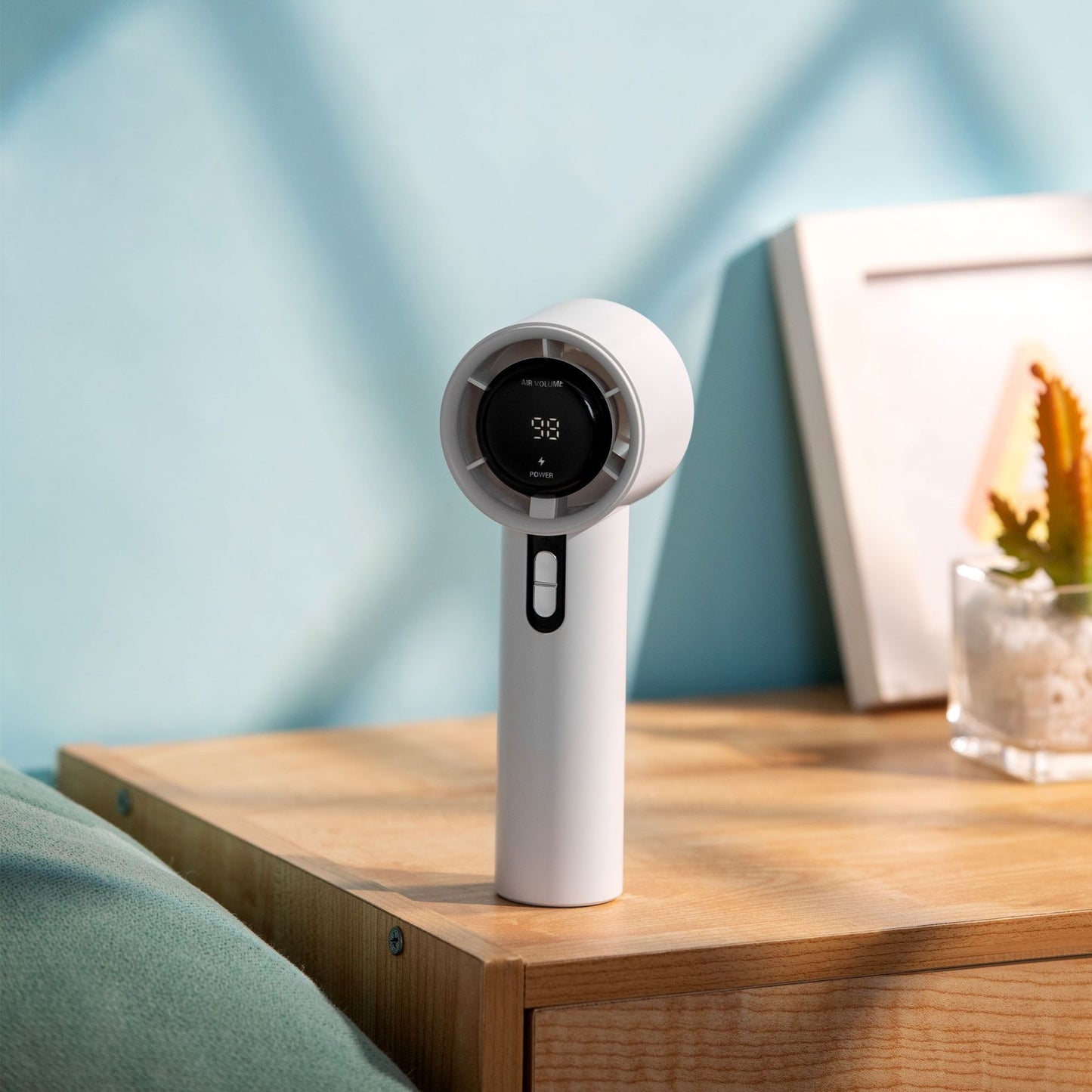 New 100-speed stepless high-speed handheld fan outdoor portable mini long-lasting high wind USB turbo fan